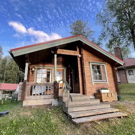 Historic Lakeside Villa Near Helsinki *